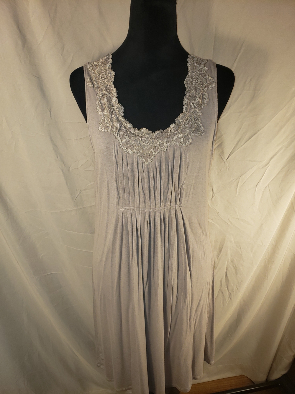 Sleeveless Lace-Trim Women’s Madison  Nightgown in Light Taupe - L